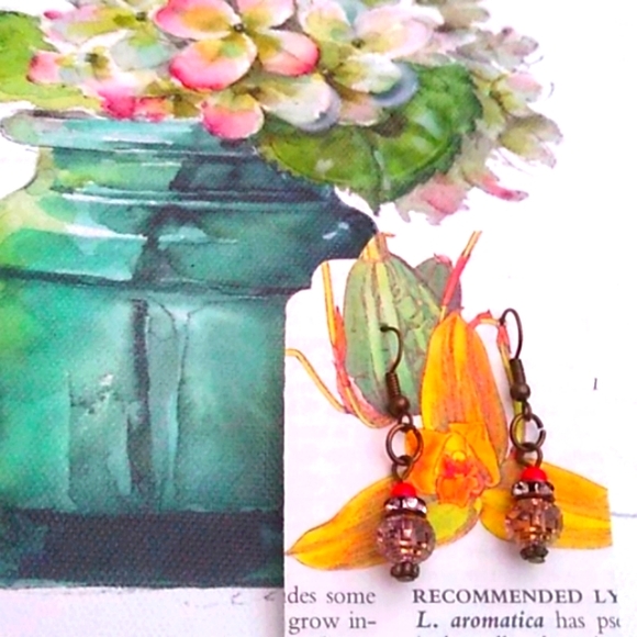 Handmade glass bead earrings. Free mask with purchase. - Picture 2 of 2